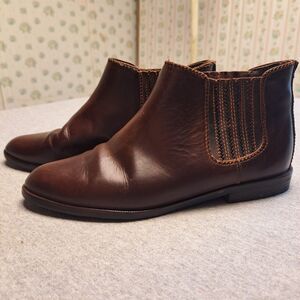 GH BASS & CO BROWN LEATHER ANKLE BOOTS WOMENS SIZE 7M PULL ON MINIMALIST DAILY